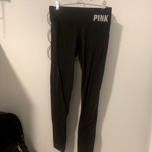 pink// victoria’s secret black yoga leggings